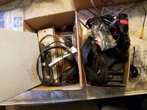 lot 176 image: Misc Electronics