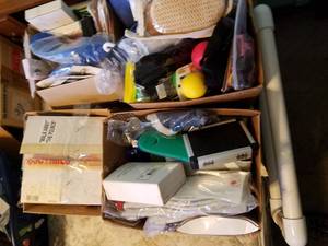 lot 178 image: 4-Boxes of Personal Care