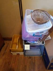 lot 185 image: Misc Storage and Plastic Containers