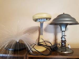 lot 196 image: 3-Lamps