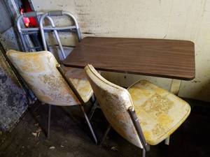 lot 255 image: Adjustable Bed Table, 2 Retro Chairs and Walker