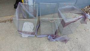 lot 298 image: 3-Large Wire Baskets 22.5 x 19.5 x15