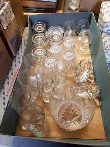 lot 323 image: NOS Princess House Crystal, Glass Ice Bucket, Mugs, Spoon Holders and Coasters