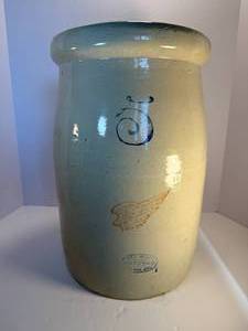 lot 14 image: Five Gallon Red Wing Butter Churn.