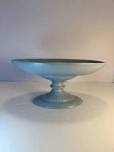 lot 103 image: Red Wing USA Pedestal Bowl 