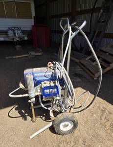 lot 13 image: Commercial Grade GRACO Ultra 500 Electronic Paint Sprayer