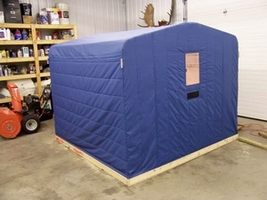 lot 37 image: Nice Portable Folding Ice Fishing House