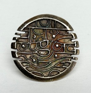 Great Looking Vintage Brutalist Round Sculptural Brooch by Jim McConnell