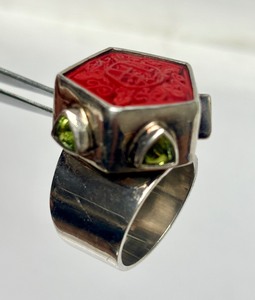 lot 21 image: Signed Jeweled Sterling Silver & Carved Cinnabar Ring - Size 7.25