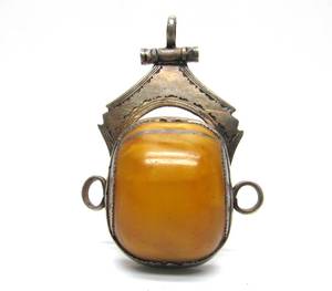 lot 64 image: Signed Old Vintage Tibetan or Nepalese Genuine Silver & Amber Large Pendant