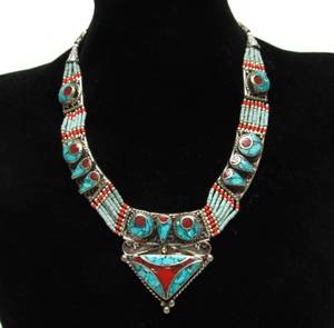 lot 74 image: Gorgeous Nepalese Handmade Necklace wTurquoise