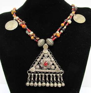 lot 80 image: Antique Yemeni or Turkman Necklace wOld Coins & Genuine Silver