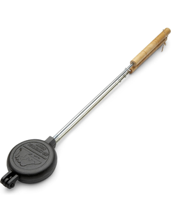 lot 152 image: Brand New Old Mountain Pre Seasoned Round Pie Iron 28 Long