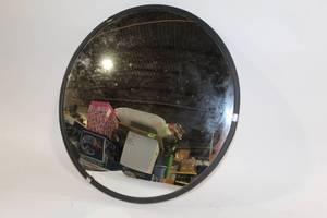 lot 2 image: 18-inch Wide-Angle Security Convex Mirror