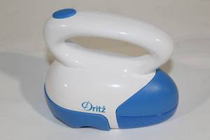lot 20 image: Dritz Compact Fabric Shaver with Removable Lint Compartment