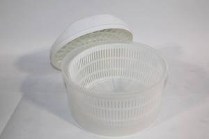 lot 102 image: Used Salad Spinner with Basket and Lid