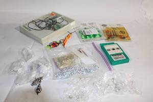 lot 109 image: Beaded Jewelry Crafting Supplies and Photo Bracelet Kit
