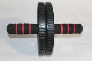 lot 128 image: Ab Roller with Foam Grips for Core Workout