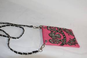 lot 178 image: Pink Faux Leather Crossbody Bag with Chain Strap
