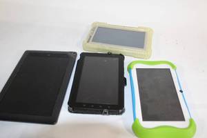 lot 188 image: Lot of 4 Assorted Used Tablets with Protective Cases