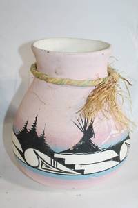 lot 210 image: Decorative Pink Ceramic Vase with Native American Art