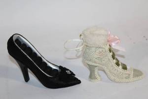 lot 217 image: Pair of Decorative High Heel Shoe Trinket Boxes