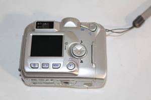 lot 249 image: Used Nikon Coolpix 2100 Digital Camera