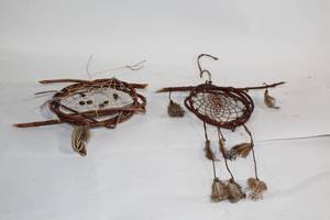lot 251 image: Set of 2 Handmade Native American Style Dreamcatchers