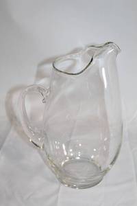 lot 267 image: Large Clear Glass Pitcher with Spout and Handle