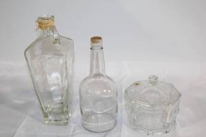lot 268 image: Collection of 3 Glass Bottles and Lidded Jar