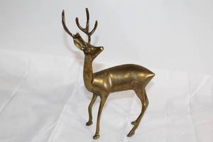 lot 274 image: Vintage Brass Deer Figurine 11.5 Inches Tall