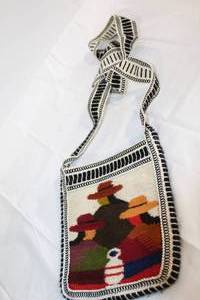 lot 279 image: Handcrafted Wool Tapestry Shoulder Bag with Peruvian Pattern