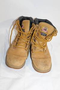 lot 288 image: Brahma Mens Work Boots with Thinsulate Insulation