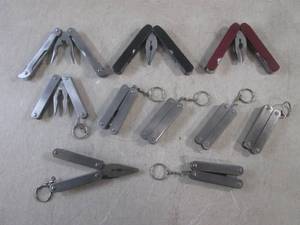 lot 37 image: (BSB) 10 Assorted Multi Tools...