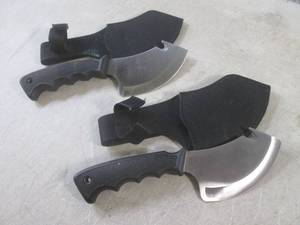 lot 38 image: (BSB) 2 - 9 Guthook Skinner Knives...
