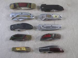 lot 50 image: (BSB) 10 Assorted Folding Knives...