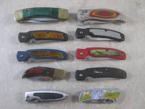 lot 52 image: (BSB) 10 Assorted Folding Knives...