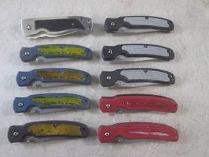lot 53 image: (BSB) 10 Assorted Folding Knives...