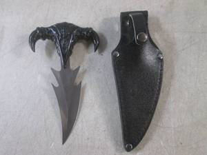 lot 56 image: (CNTR) 6 34 Dragon Tooth Dagger w...