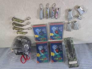 lot 63 image: (CS) Lot of Misc Including LED Ligh...