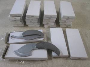 lot 65 image: (EC1) 24 New In Box Folding Stainle...