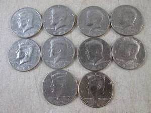lot 83 image: (CNTR) 10 Assorted Kennedy Half Dol...