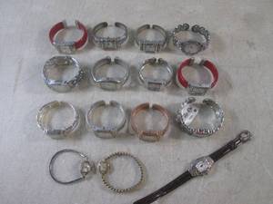 lot 125 image: (BSB) 15 Assorted Wrist Watches Inc...