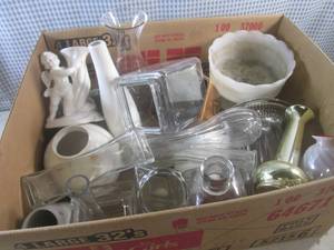 lot 139 image: (F-2) Box Full of Assorted Glass Va...