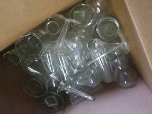 lot 141 image: (EW3) Big Box Full of Assorted Glas...