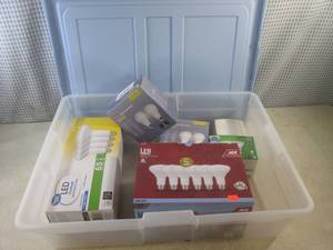 lot 150 image: (EW3) Assorted LED Light Bulbs in T...