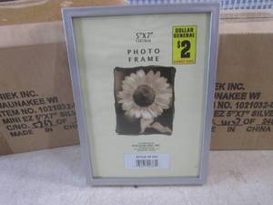 lot 167 image: (CS) 12 - 5x7 Silver Mini EZ Pictur...