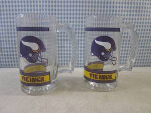lot 173 image: (FS) 2 Vintage Minnesota Vikings Gl...