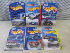 lot 185 image: (G-1) Assorted Hot Wheels In Packag...