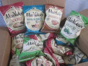 lot 219 image: (EC2) Case of 28 Bags Assorted Flav...